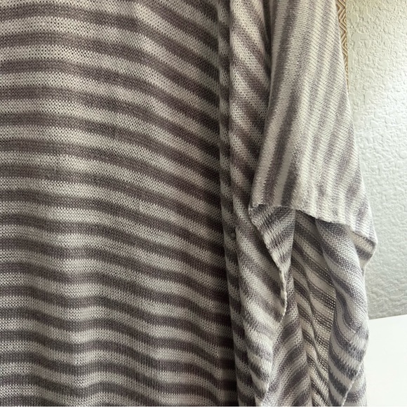 Eileen Fisher Natural Striped Linen Boxy Top - Picture 4 of 7